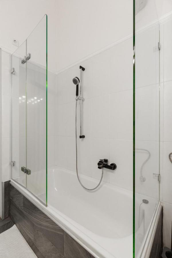 Standard Apartment By Hi5-Relax With Style Studio Budapest Eksteriør bilde